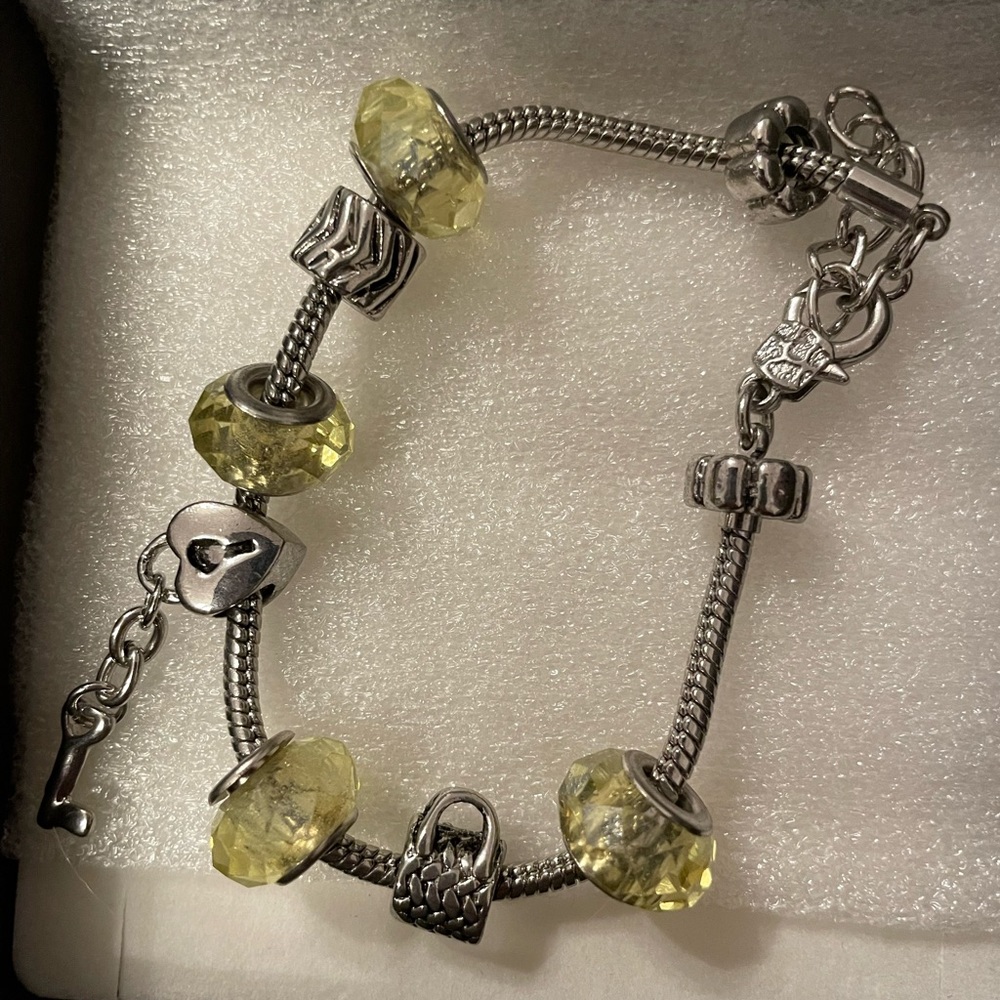 NWOT Bracelet
